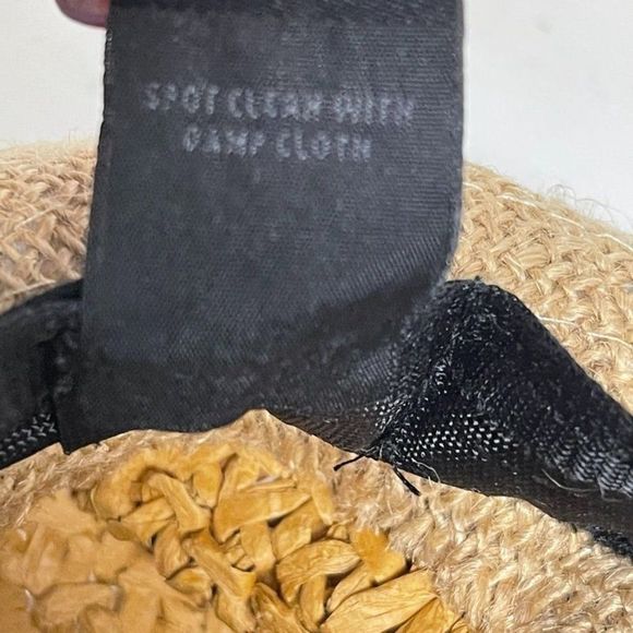 𝅺Steve Madden Straw Hat - Picture 7 of 9